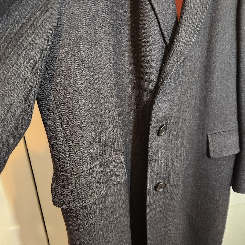 VINTAGE John Wanamaker Rittenhouse Collection 100% Wool Herringbone Overcoat 42R - Picture 4 of 12